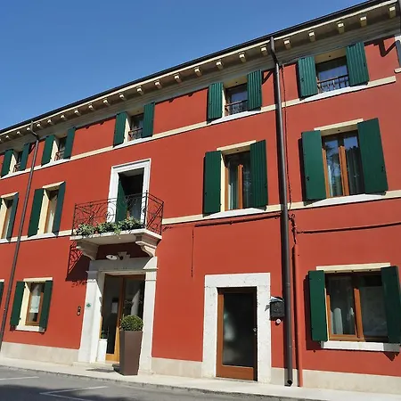 Croce D'oro Hotel Dolcè